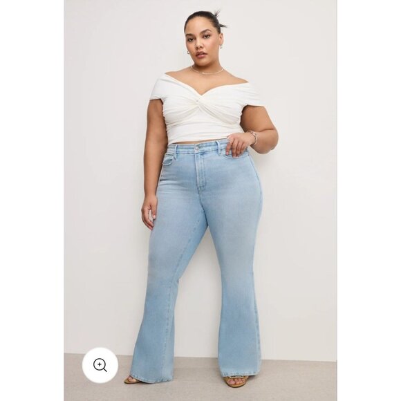 NWT Good American Flare Leg  Jeans sz 26 Light Wash Denim With Flat-Tummy Tech - Picture 1 of 14